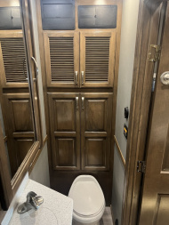 Used Show Hauler Toterhome 17'