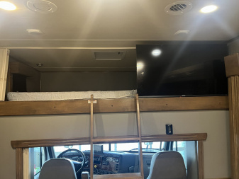 Used Show Hauler Toterhome 17'