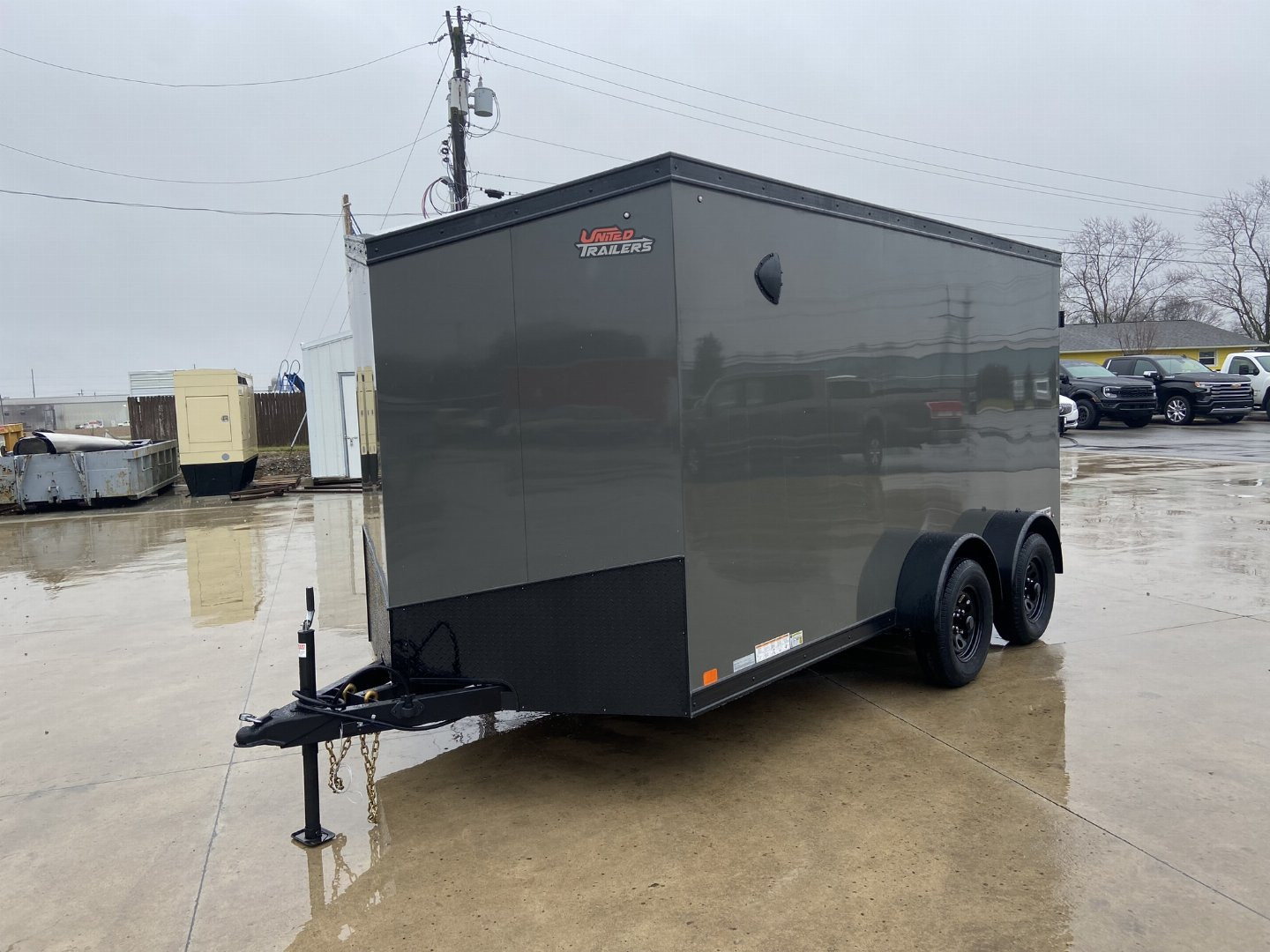 New United UJ-S 7x14 V-Nose Enclosed Cargo Trailer