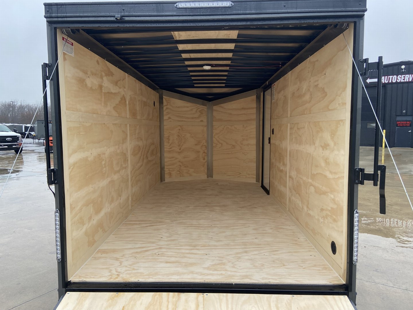 New United UJ-S 7x14 V-Nose Enclosed Cargo Trailer