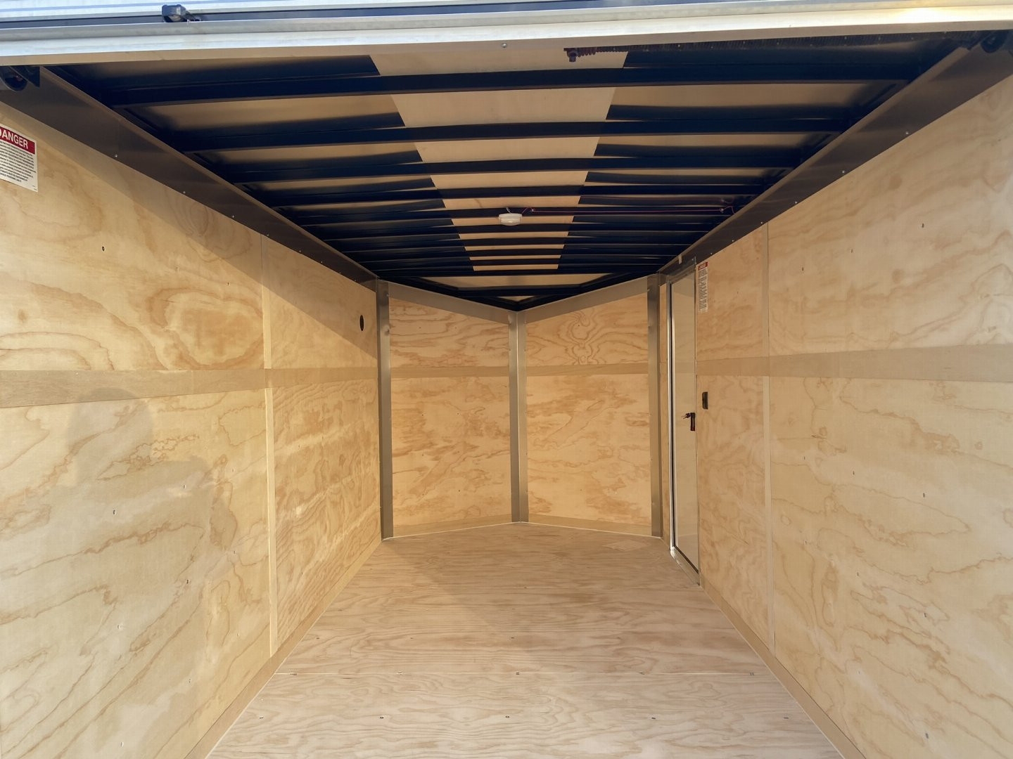 New United UJ-S 7x14 V-Nose Enclosed Cargo Trailer