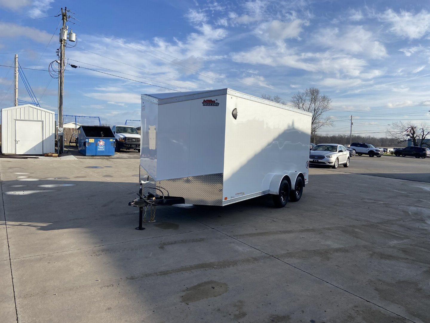 New United UJ-S 7x16 V-Nose Enclosed Cargo Trailer