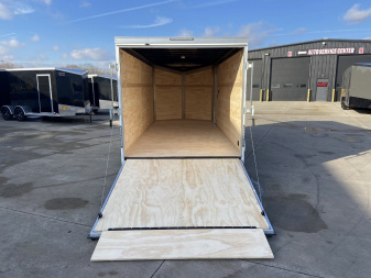New United UJ-S 7x16 V-Nose Enclosed Cargo Trailer