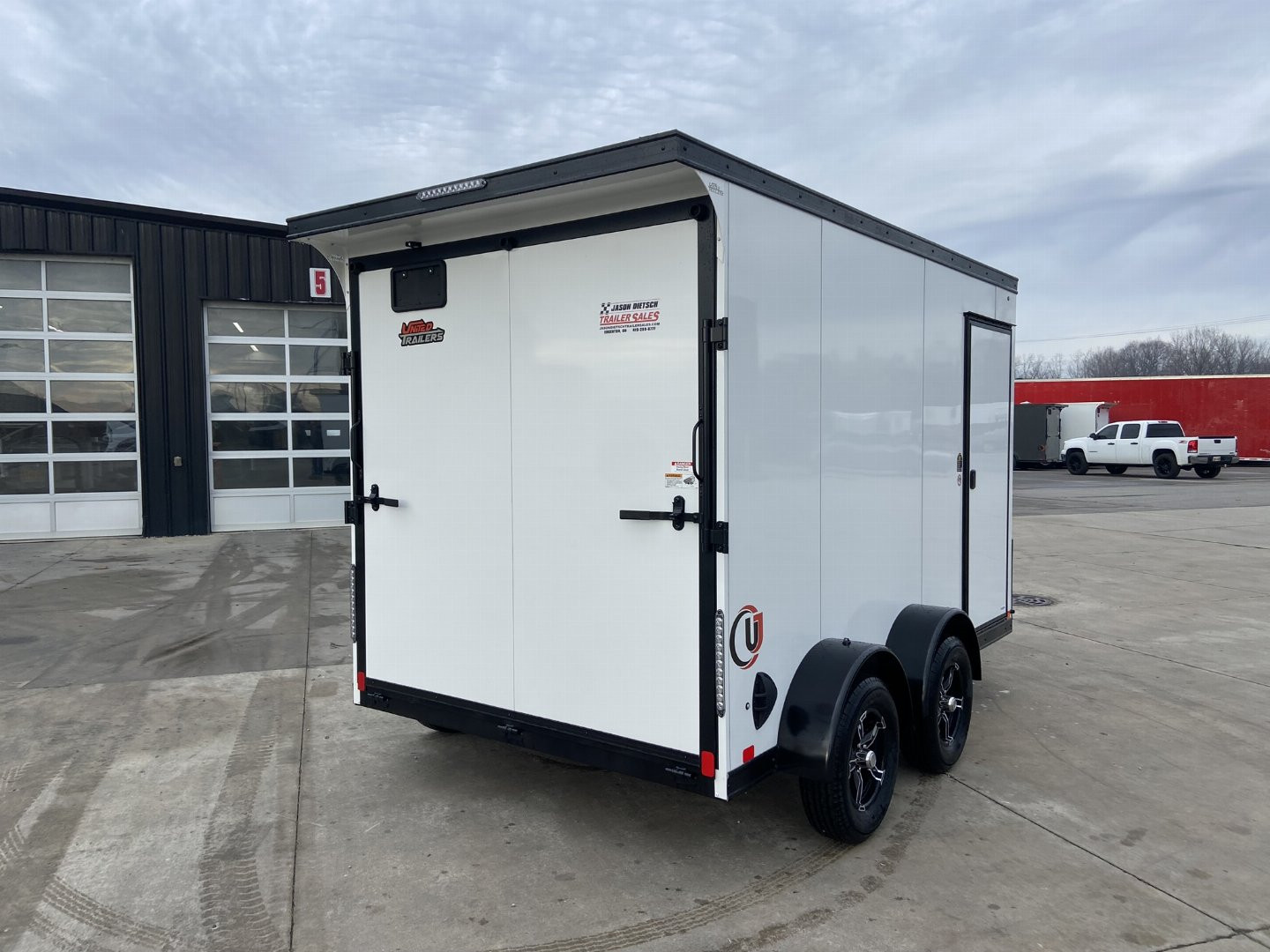 New United UJ 7x12 V-Nose Enclosed Cargo Trailer