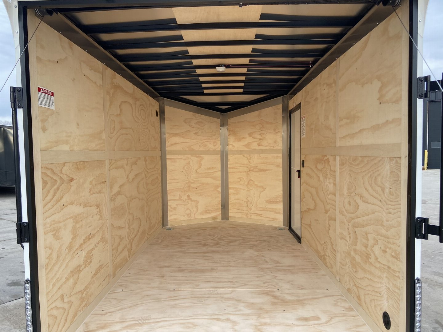 New United UJ 7x12 V-Nose Enclosed Cargo Trailer