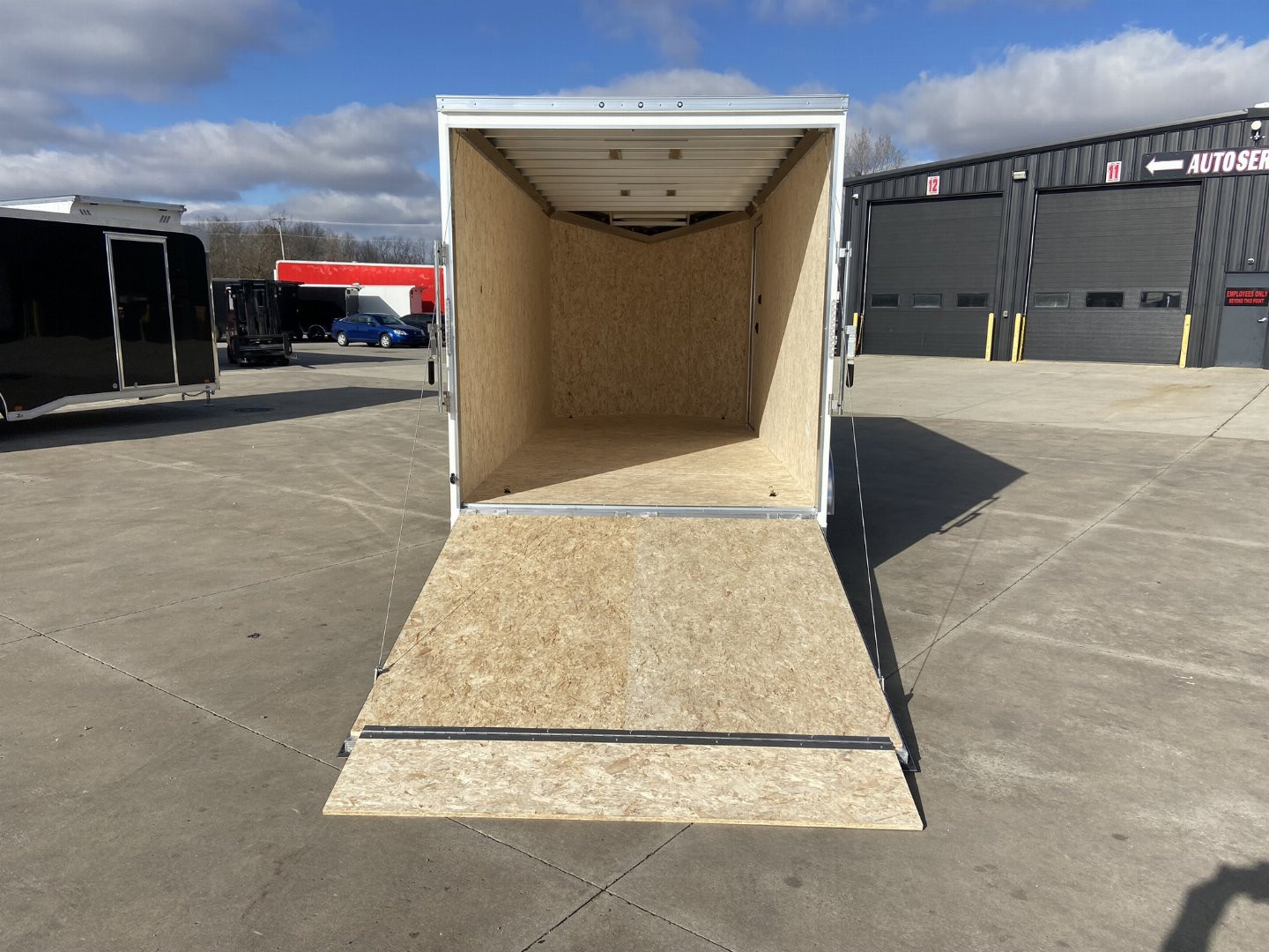 New ATC STō 400 7x16 Aluminum V-Nose Enclosed Cargo Trialer