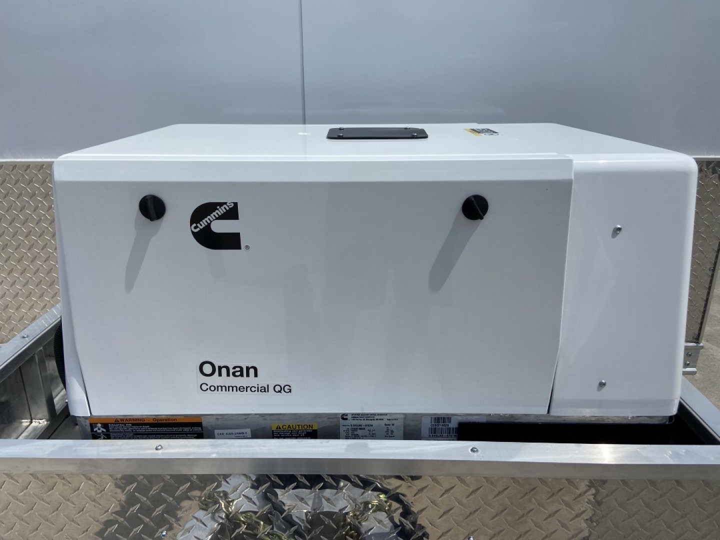 New United UAT 7x12 Aluminum Fiber Splicing Trailer