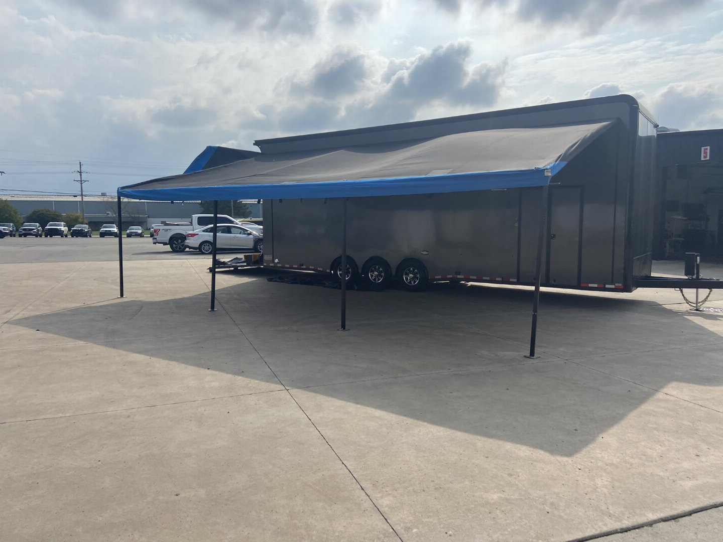 Used 32' Stacker Racing Trailer - United Super Hauler