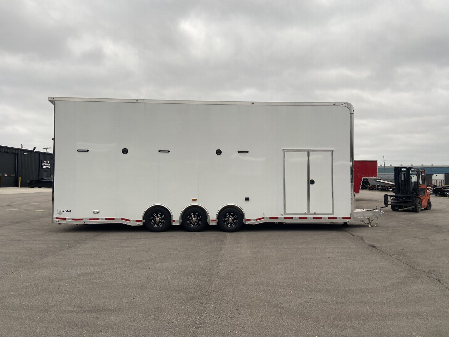 New 30' Aluminum Stacker Racing Trailer - ATC RōM 900