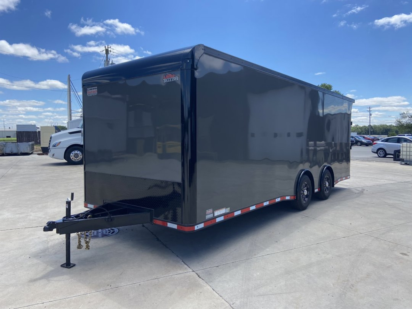 New United CLA 8.5x24 Racing Trailer