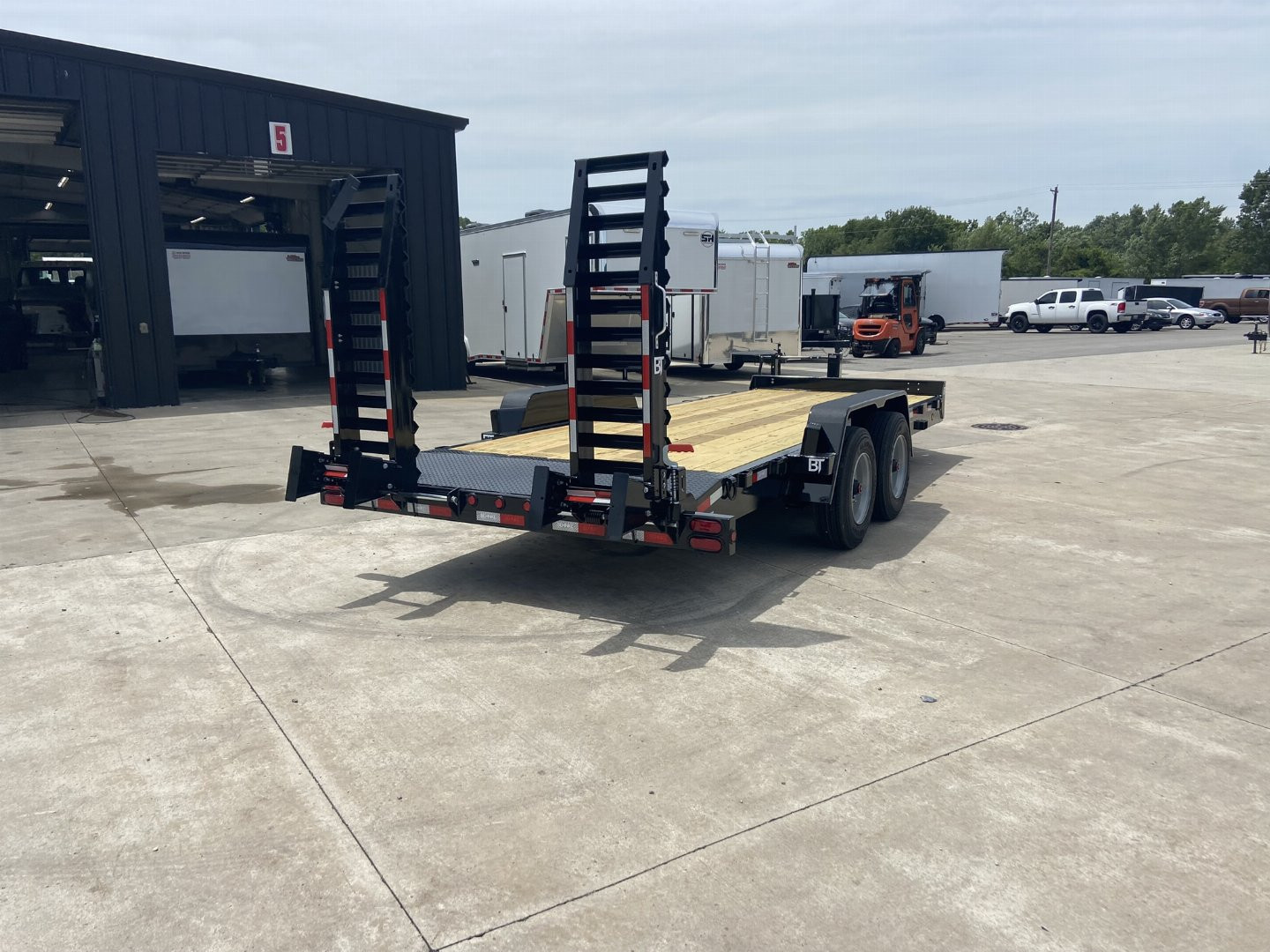 New Behnke 20K Equipment Trailer