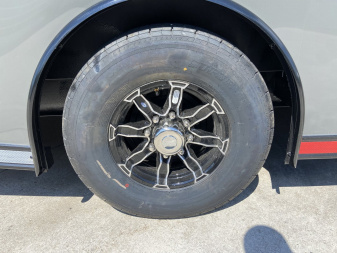 New United LIM 8.5x28 Racing Trailer