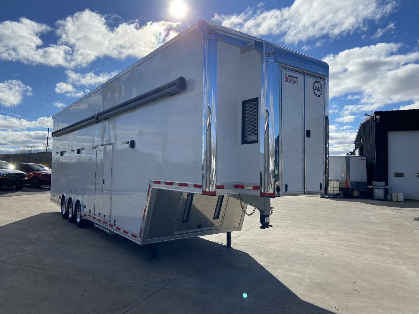 New 38' Aluminum Gooseneck Stacker Racing Trailer - United UATGN