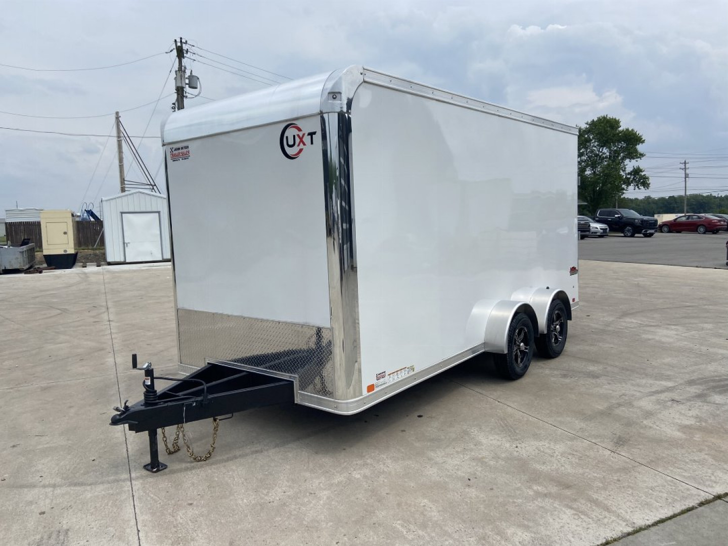 New United UXT 7x16 Enclosed Cargo Trailer