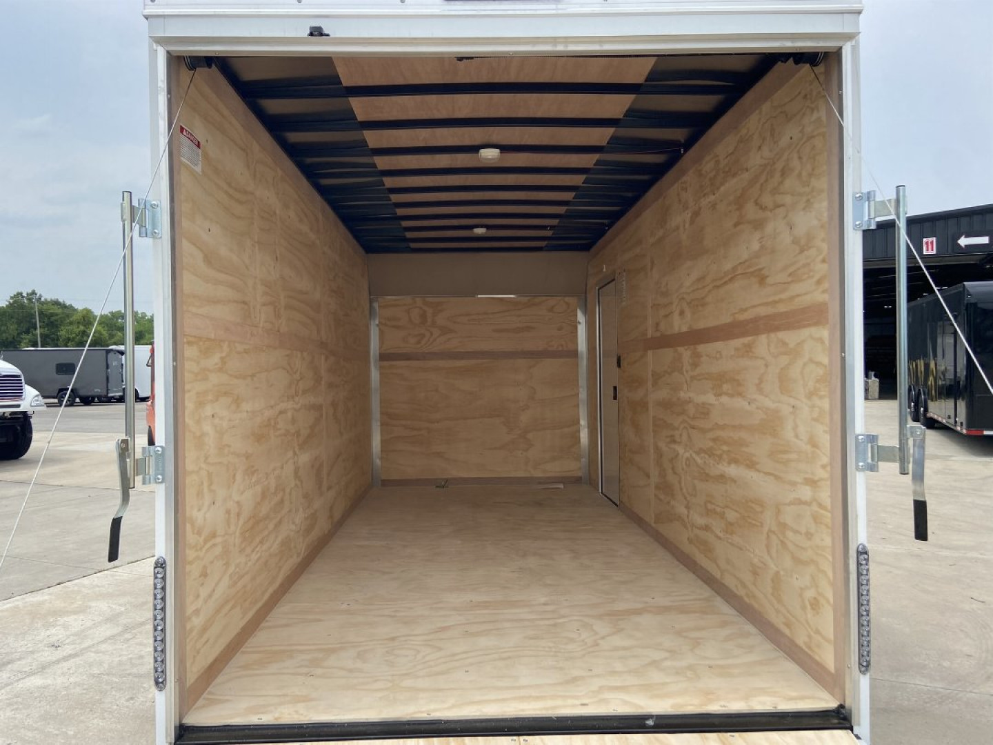 New United UXT 7x16 Enclosed Cargo Trailer