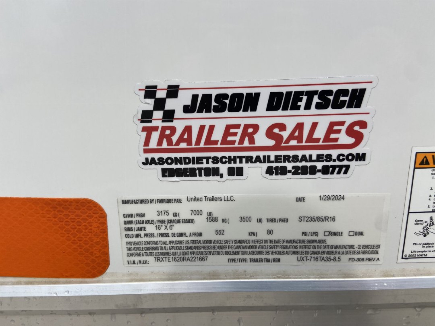 New United UXT 7x16 Enclosed Cargo Trailer