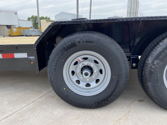 Used Sure-Trac 7x20 (18+2) Equipment Trailer