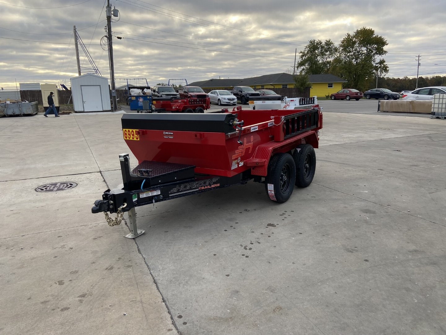 New Horizon 60"x10' Dump Trailer
