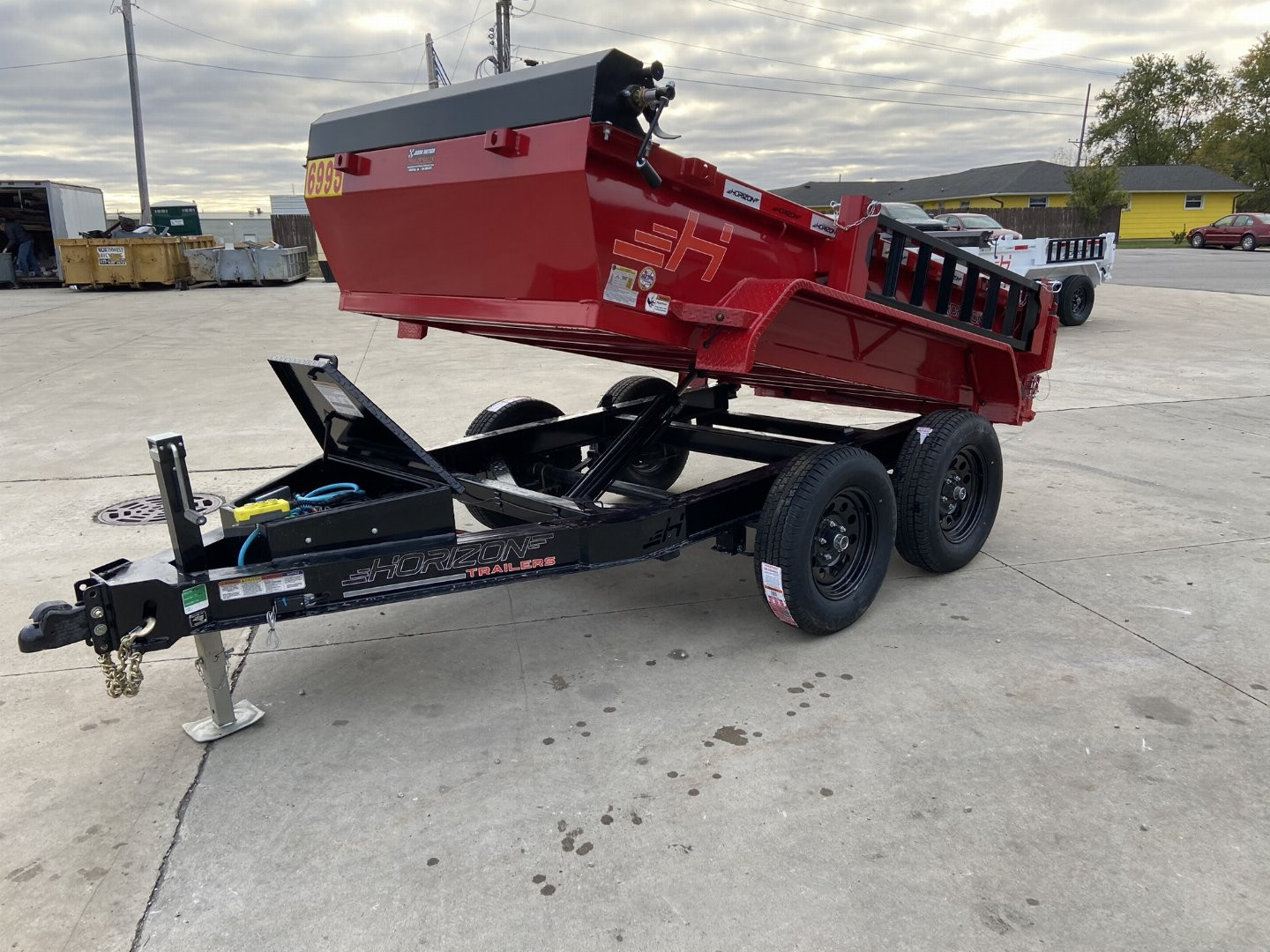 New Horizon 60"x10' Dump Trailer