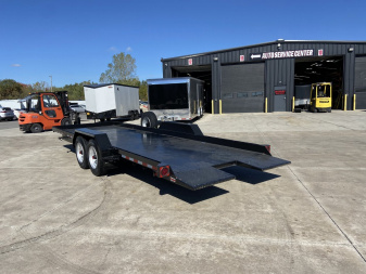 New 2024 Imperial 22' Equipment Trailer Split Floor Tilt