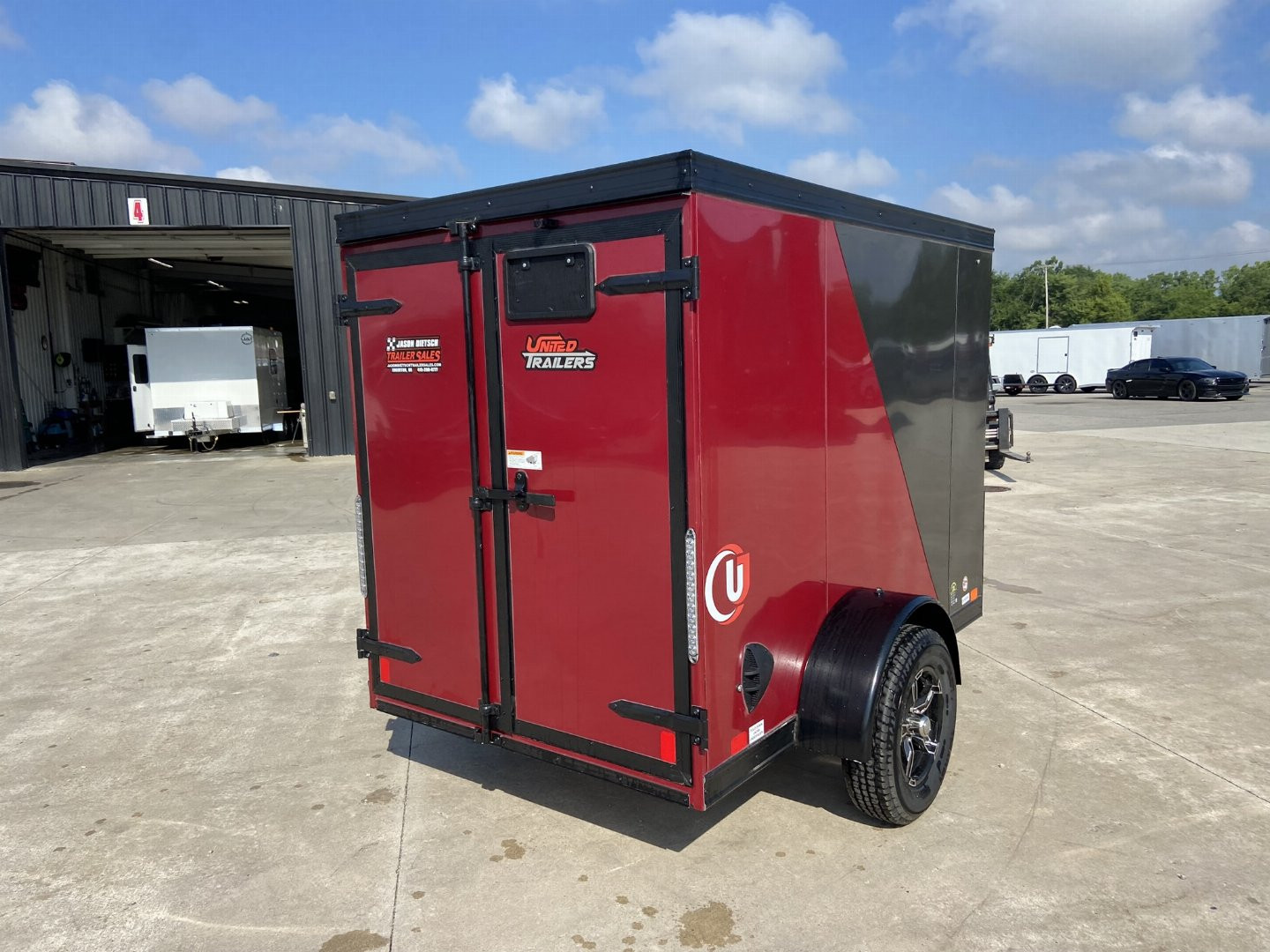 New United 5x8 V-Nose Enclosed Cargo Trailer