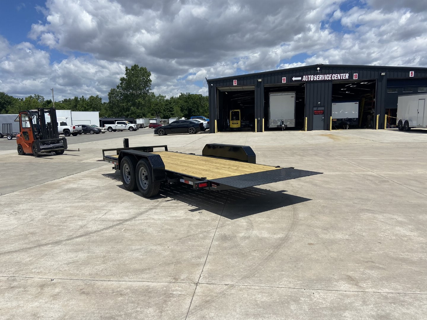 New Sure-Trac 7x18 Hydralic Tilt Bed Equipment Trailer