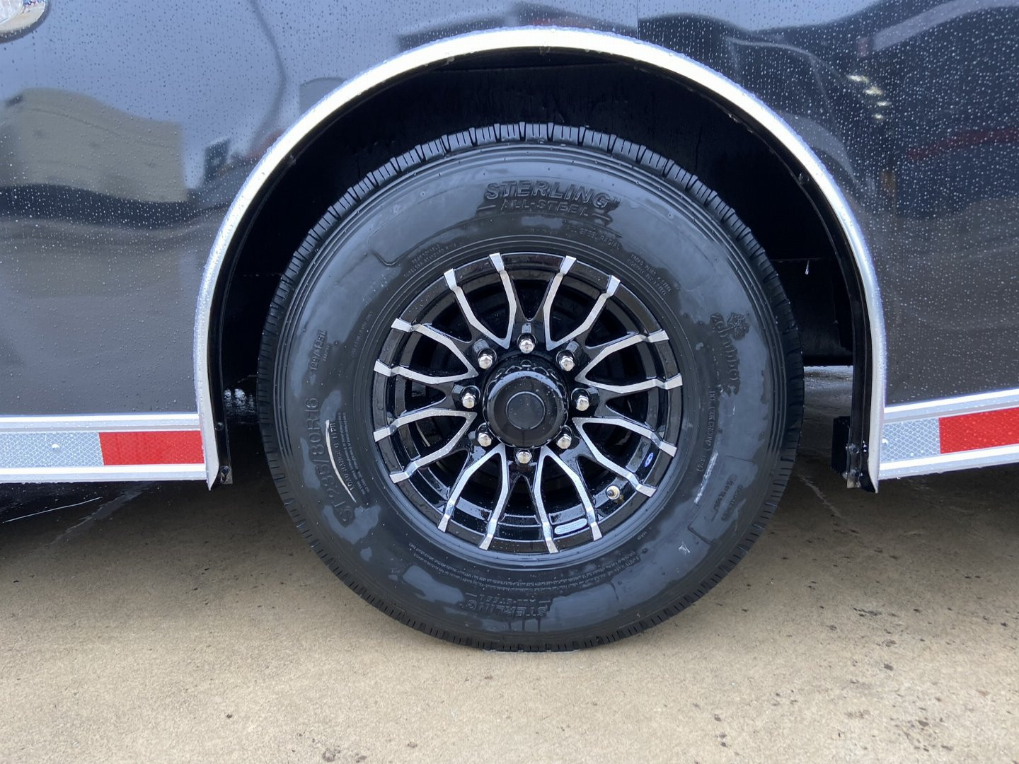 New 2025 United USH 8.5x32 Racing Trailer