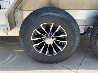 New 2024 SURE-TRAC STPAT8222-BP-100 Car Hauler