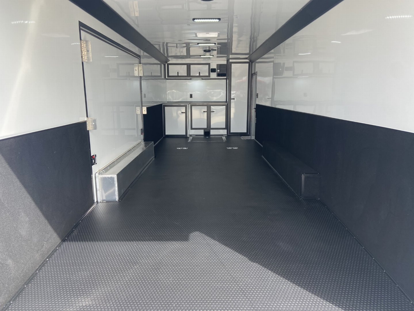 New 28' Racing Trailer - United Premium