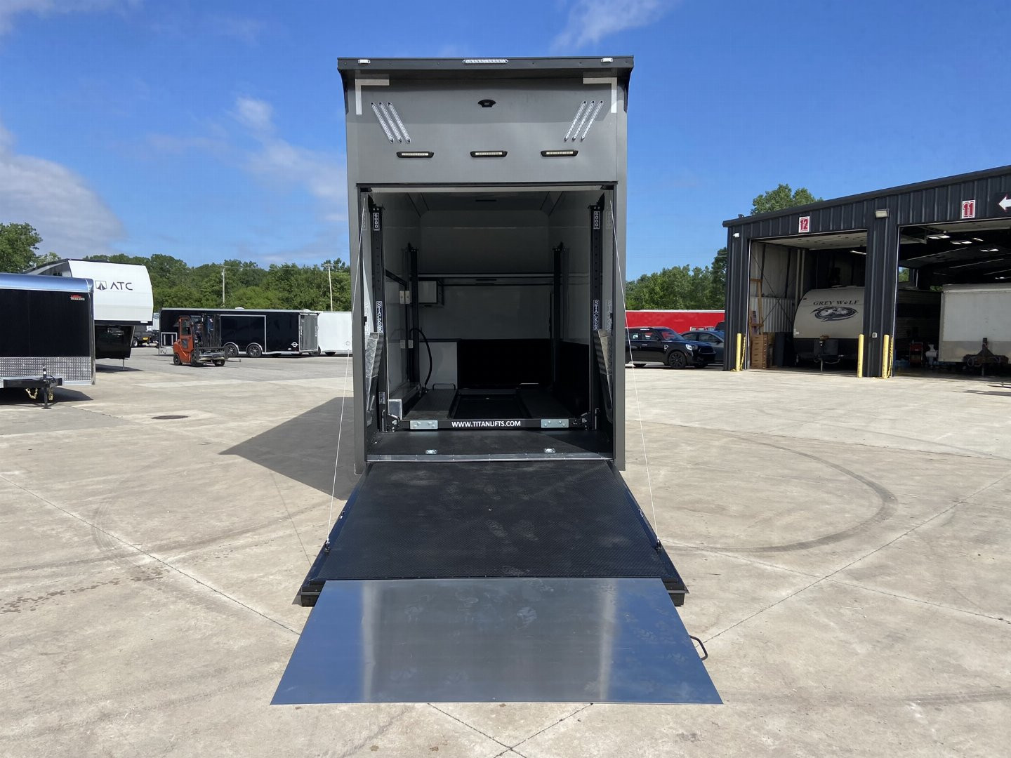 New 26' Stacker Racing Trailer - United Super Hauler