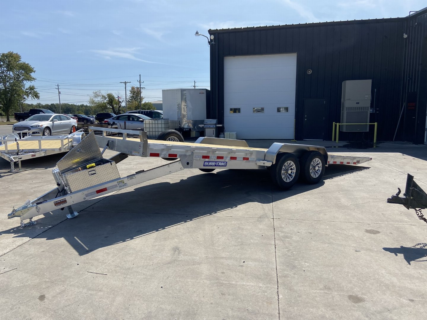 New Sure-Trac 82"x22' Aluminum Power Tilt Equipment Trailer/Car hauler