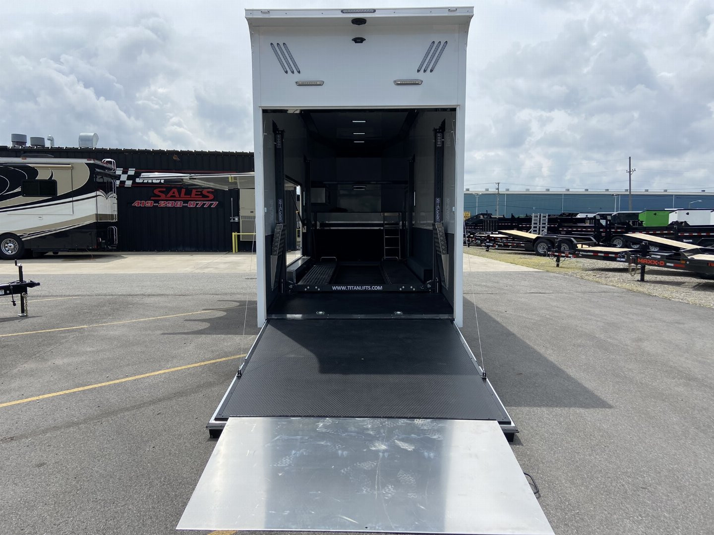 New 36' Gooseneck Stacker Racing Trailer - United Super Hauler