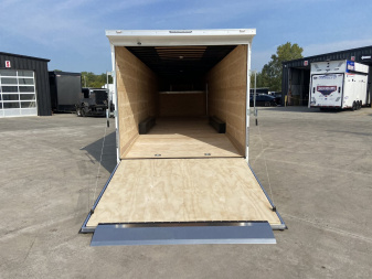 New 40' Gooseneck Racing Trailer - United UXGN