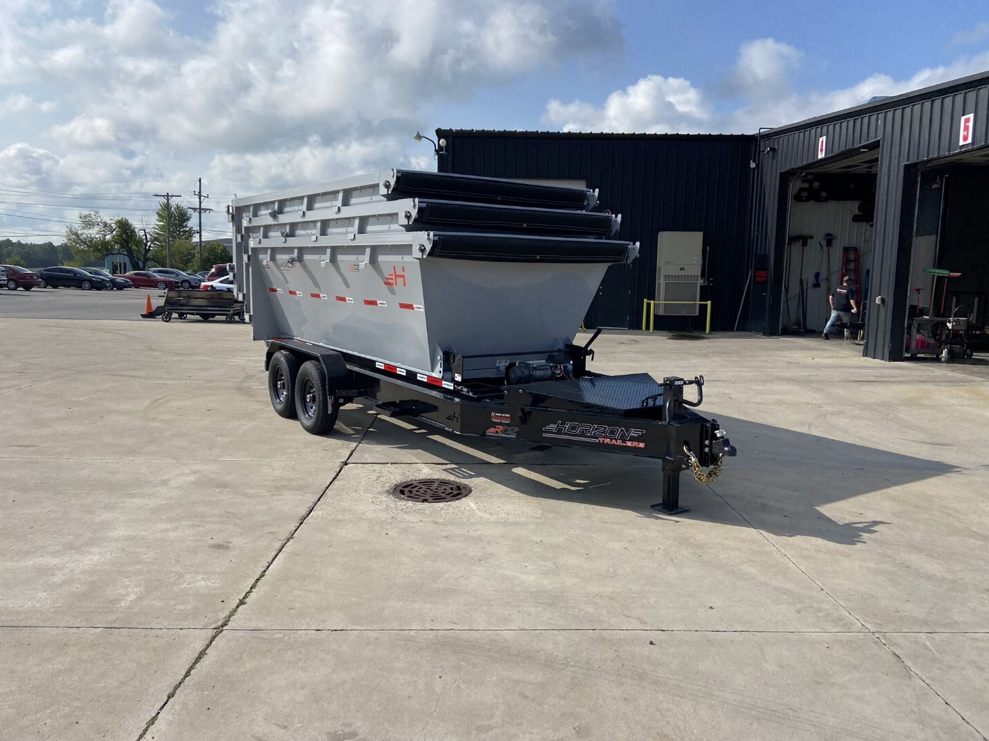 New Horizon 8.5x14 Roll OffTrailer w/ (3)4ft tall Bins