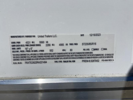 New 28' Racing Trailer - United Premium with cabinet package