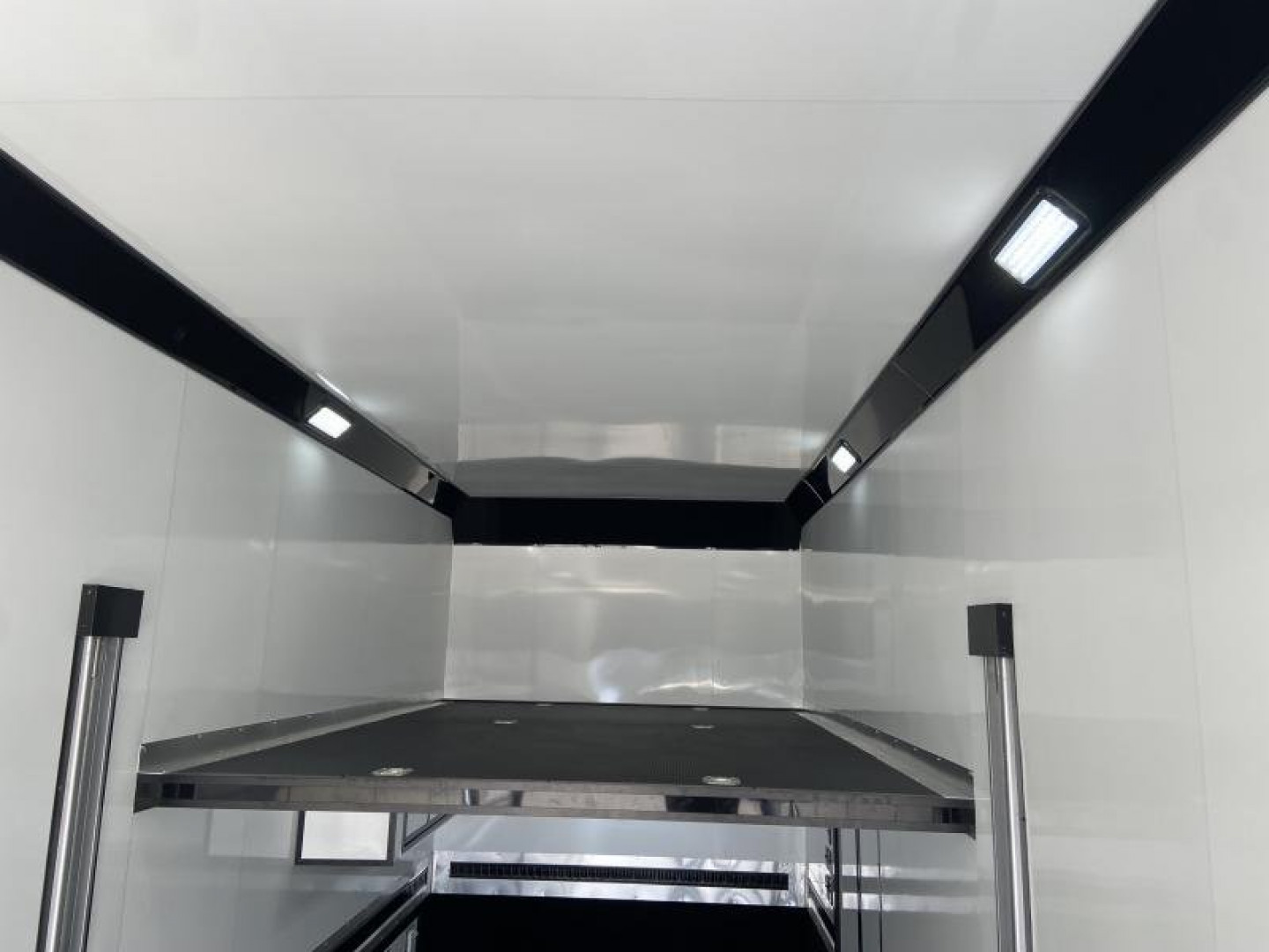 New United Super Hauler 8.5x36 Stacker