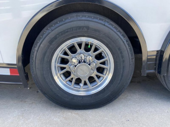 New United Super Hauler 8.5x36 Stacker