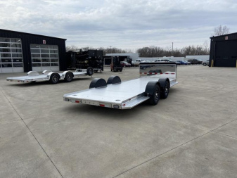 New Sundowner Ultra Car Hauler 22'