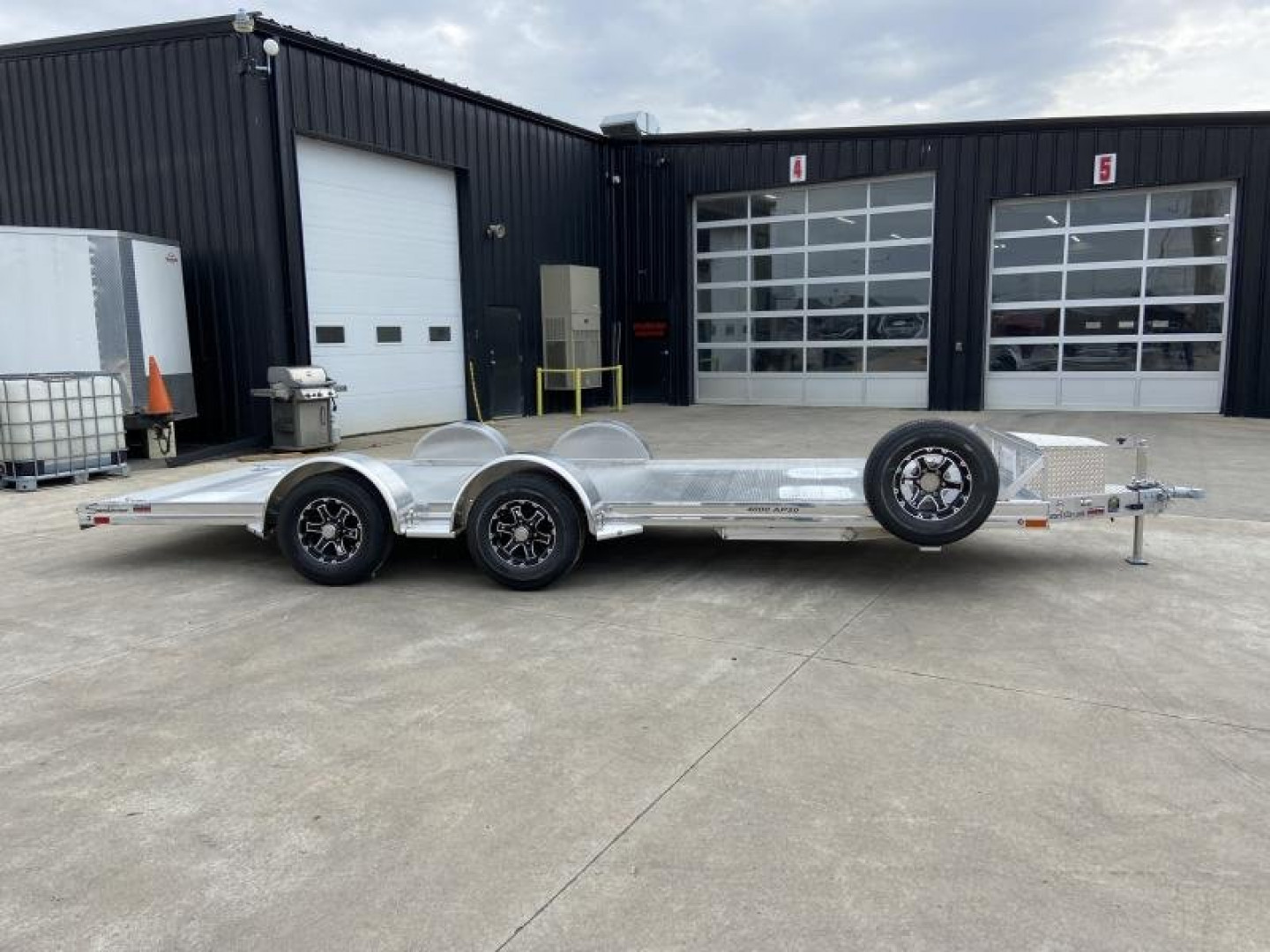 New Aluminum Sundowner 20ft Car Hauler Trailer