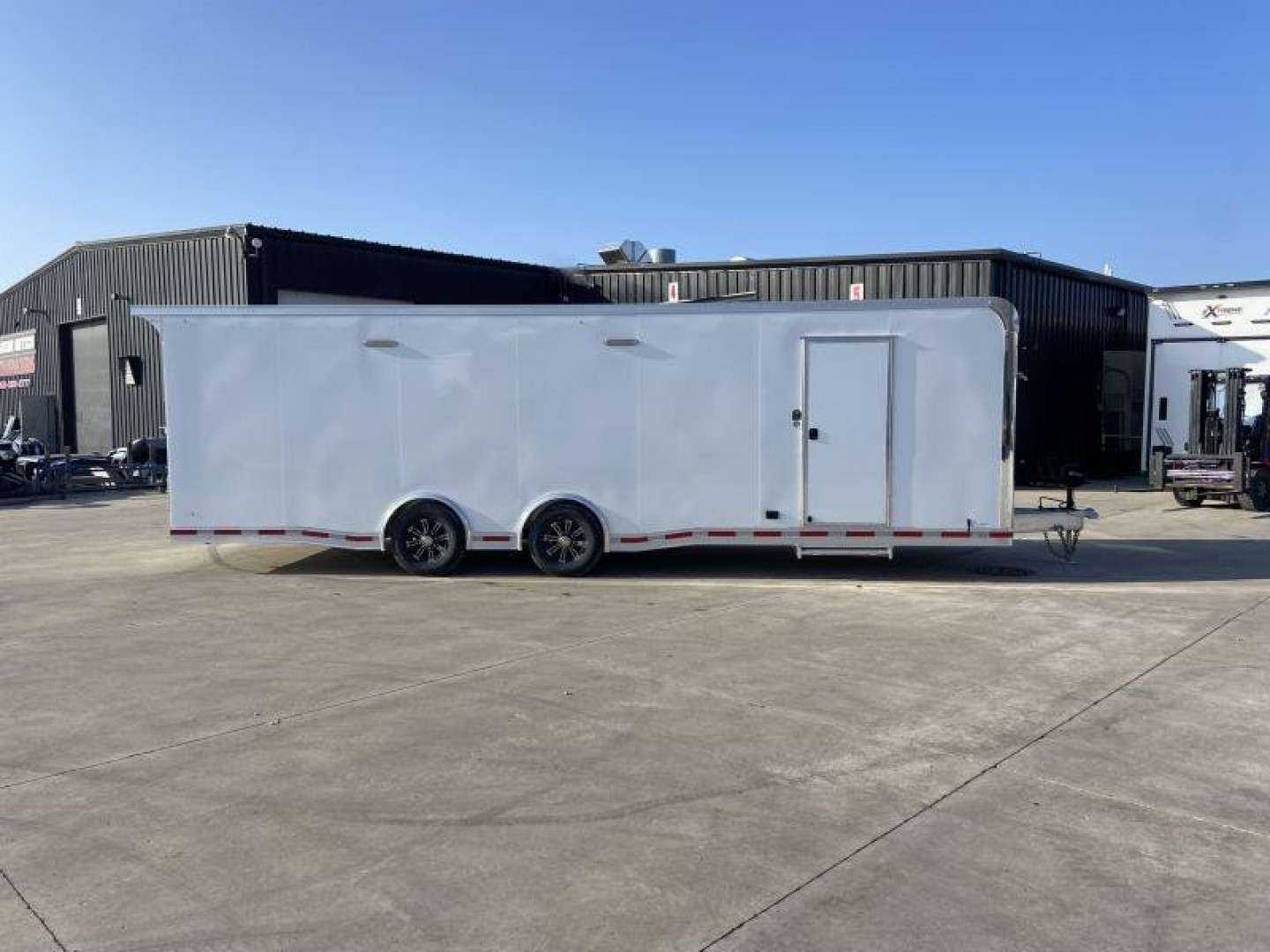 New 28' Aluminum Racing Trailer w/ Side Door - United