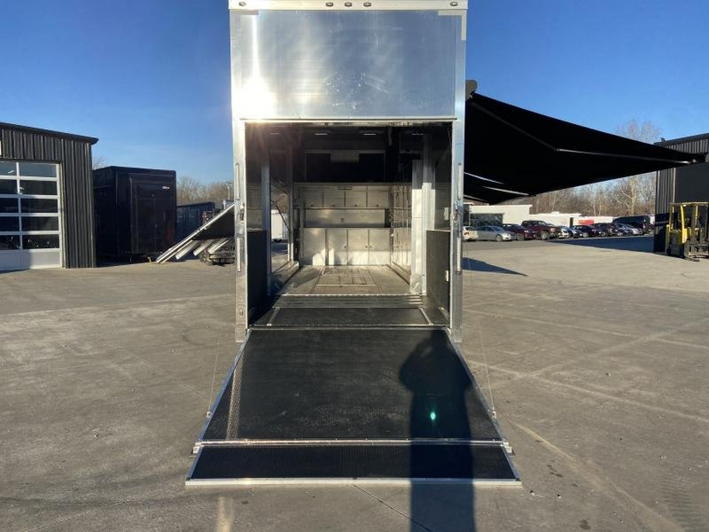 Used ATC 8.5x30 Aluminum Stacker