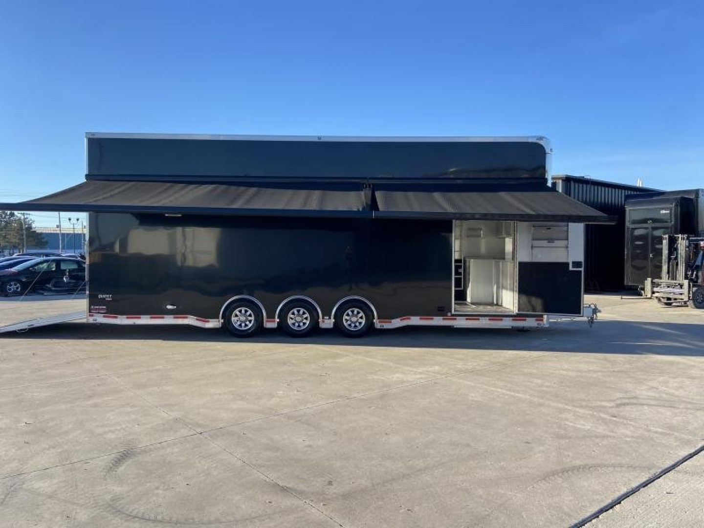 Used ATC 8.5x30 Aluminum Stacker