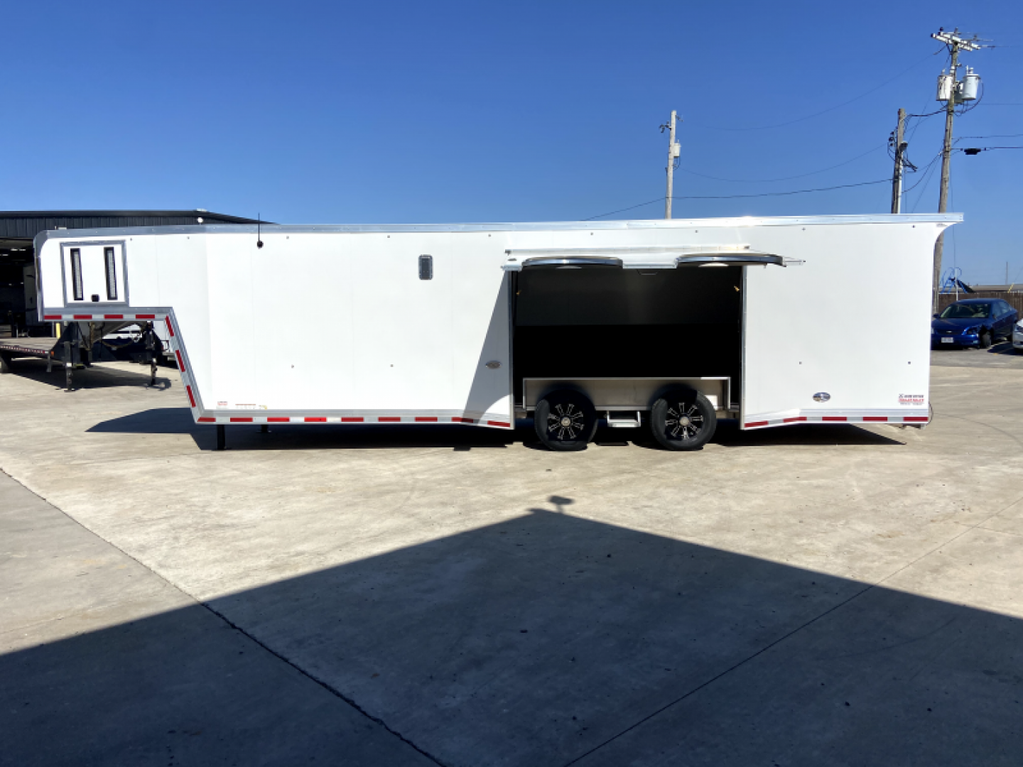 New 36' Aluminum Gooseneck Racing Trailer - United