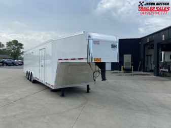New 40' Gooseneck Racing Trailer - United Super Hauler