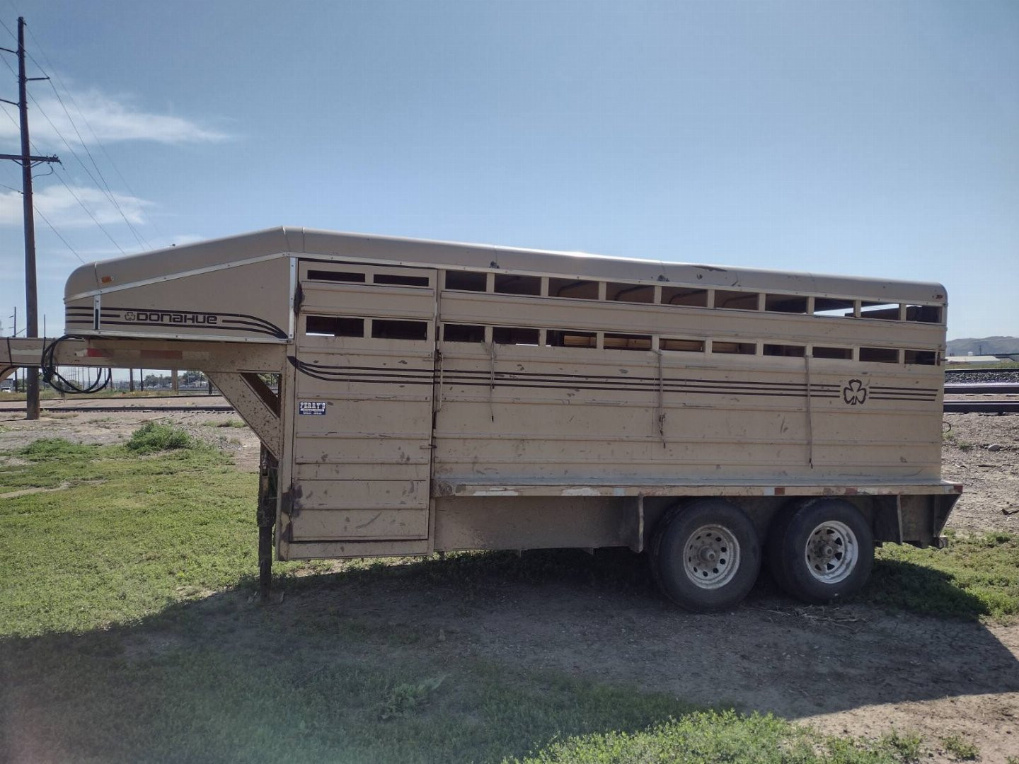Used 1997 Donahue 16' Stock Trailer