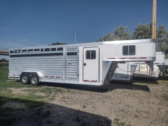 Used 2015 Featherlite Trailers 24' Stock Combo