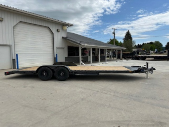 New 2025 Diamond C 22' Car Hauler