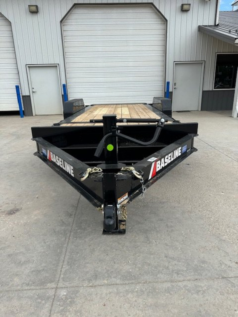 New 2025 Diamond C Baseline 20' Tilt Trailer