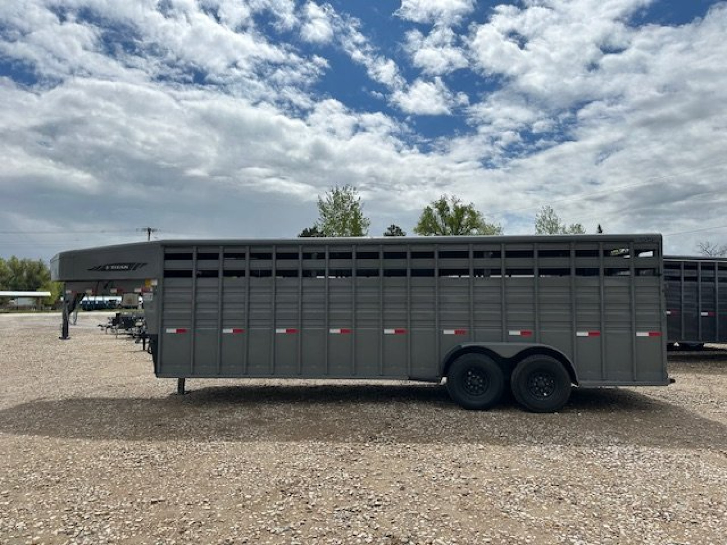 New 2025 Titan 24' Stock