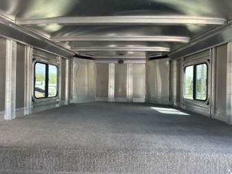 Used 2021 Featherlite 28' Combo